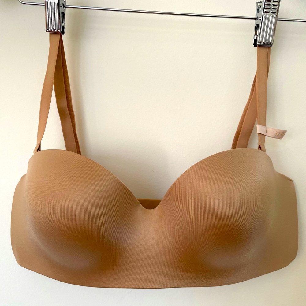 NWOT LOVE by Gap Nude T-Shirt Bra – 32D Multiway Strapless